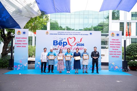 Hội thi “Bếp hạnh phúc” – Lan tỏa giá trị gia đình, tôn vinh nữ công đoàn viên HUIT